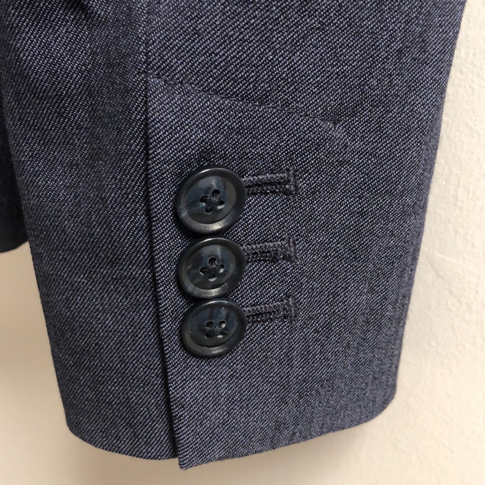 Banana Republic Wool Blazer - Picture 4 of 6